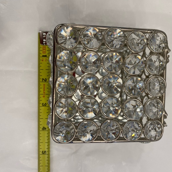 EUC TRINKET BOX WITH MIRRORED INTERIOR BOTTOM AND CRYSTALS SURROUNDING - Picture 11 of 12